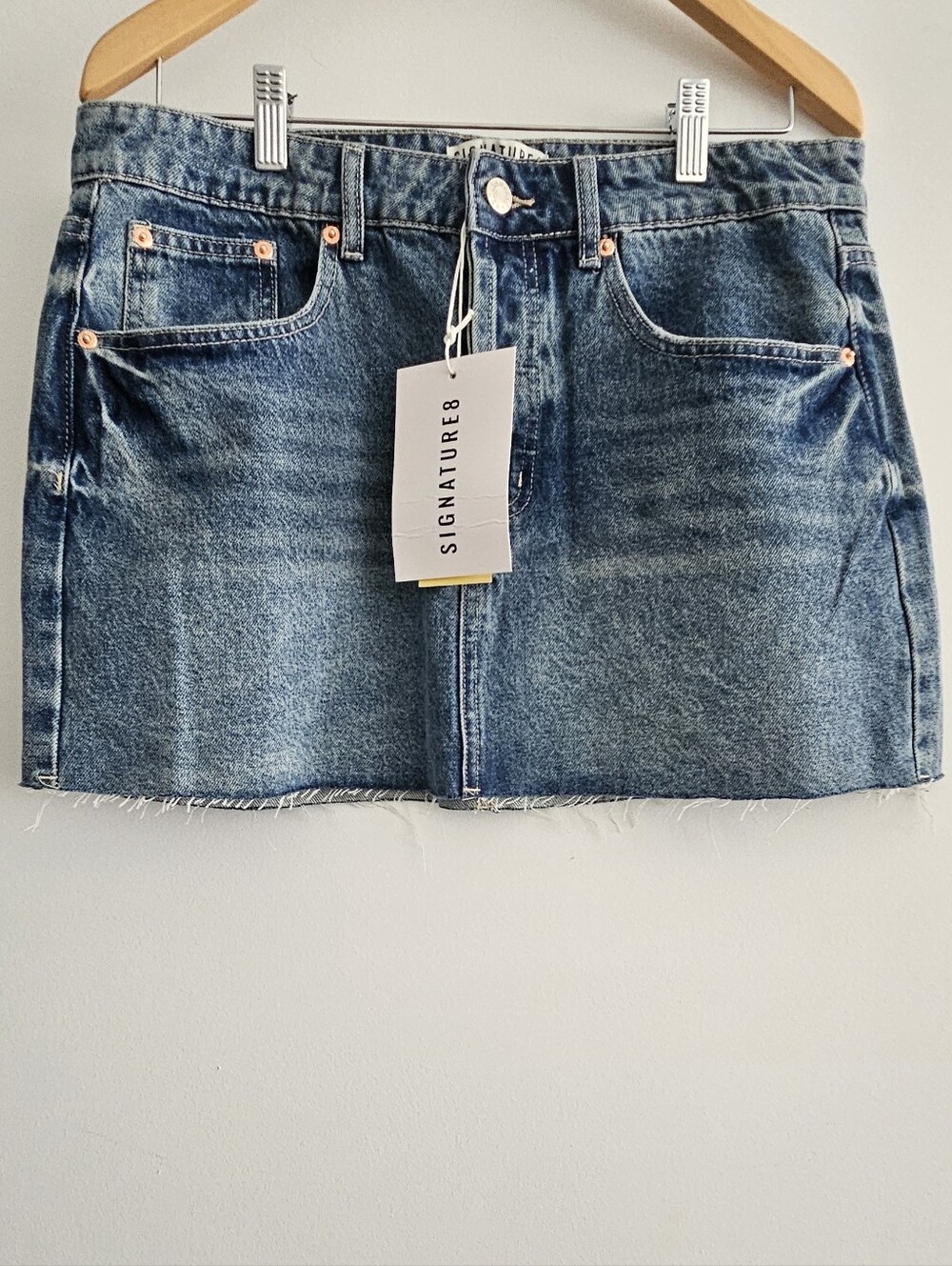 Signature8 Low Rise Denim Mini Skirt in Classic Blue Wash Size Junior L NWT